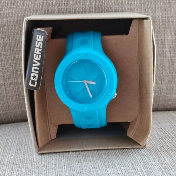 Converse Unisex Wristwatch Blue Rubber Sport Band Analog Quartz Wrist Watch NWT